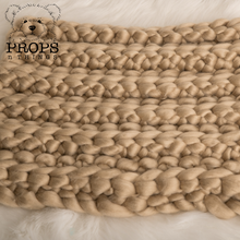 Load image into Gallery viewer, Chunky Bump Blanket