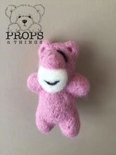 Load image into Gallery viewer, Felted Bears Dusty Pink