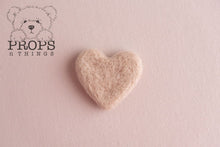 Load image into Gallery viewer, Felted Hearts