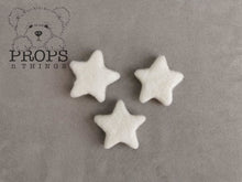 Load image into Gallery viewer, Felted Stars White