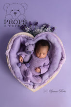 Load image into Gallery viewer, Merino Felts (Fluffy) Lilac