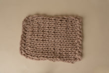 Load image into Gallery viewer, Chunky Bump Blanket