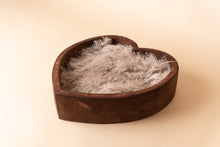Load image into Gallery viewer, Wooden Heart Bowl
