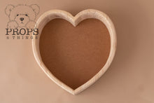 Load image into Gallery viewer, Wooden Heart Bowls